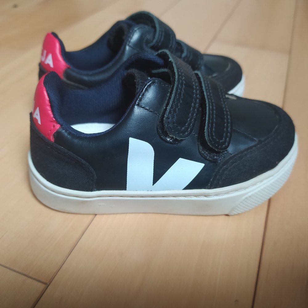Veja Toddler Sneakers